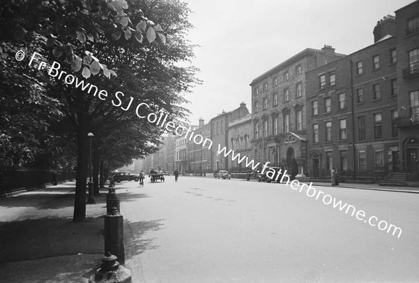 N.U.I.CLUB EXTERIOR ST STEPHEN'S GREEN